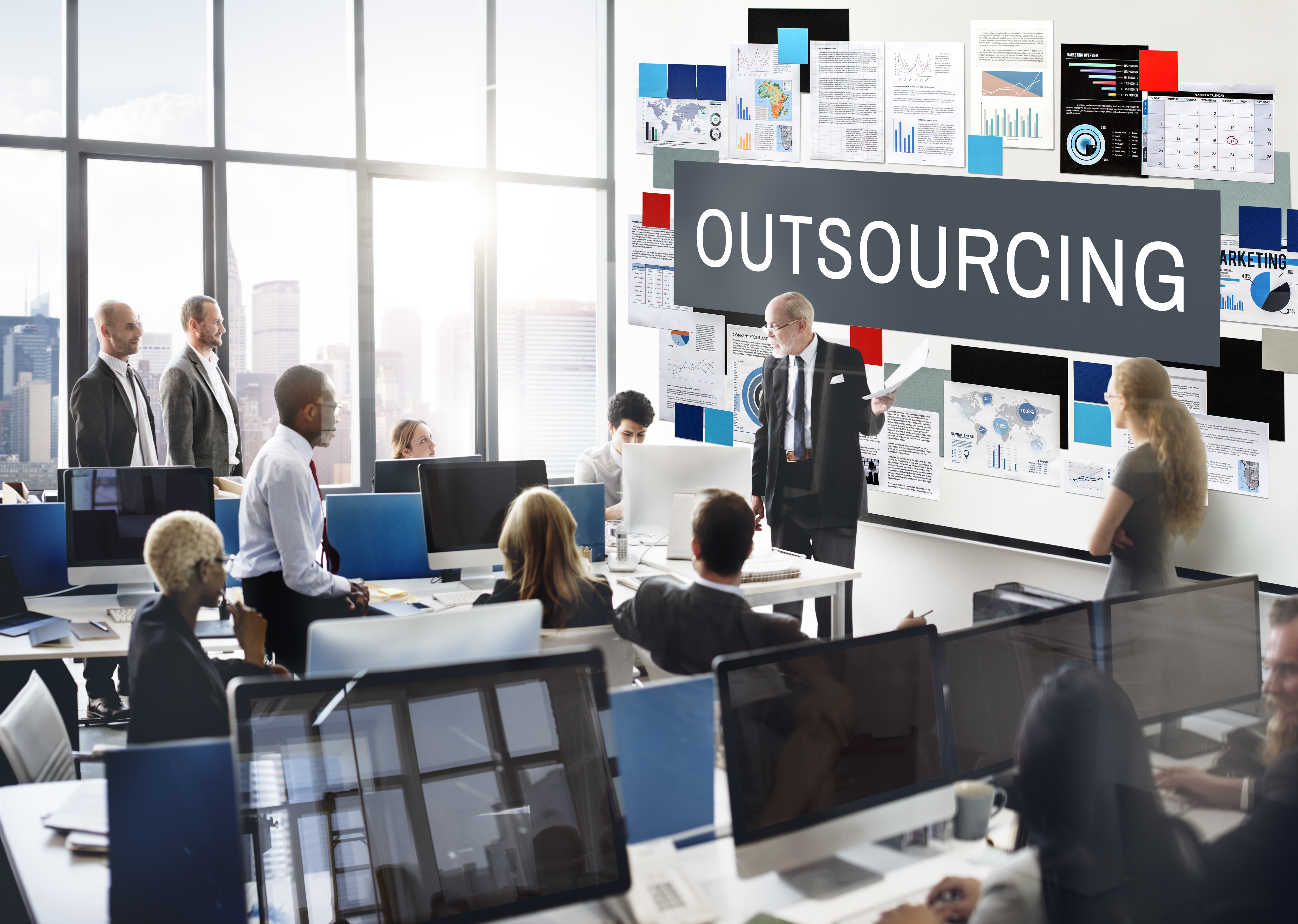 ¿Realmente Las Soluciones Outsourcing Ahorran Costes? | Cibernos