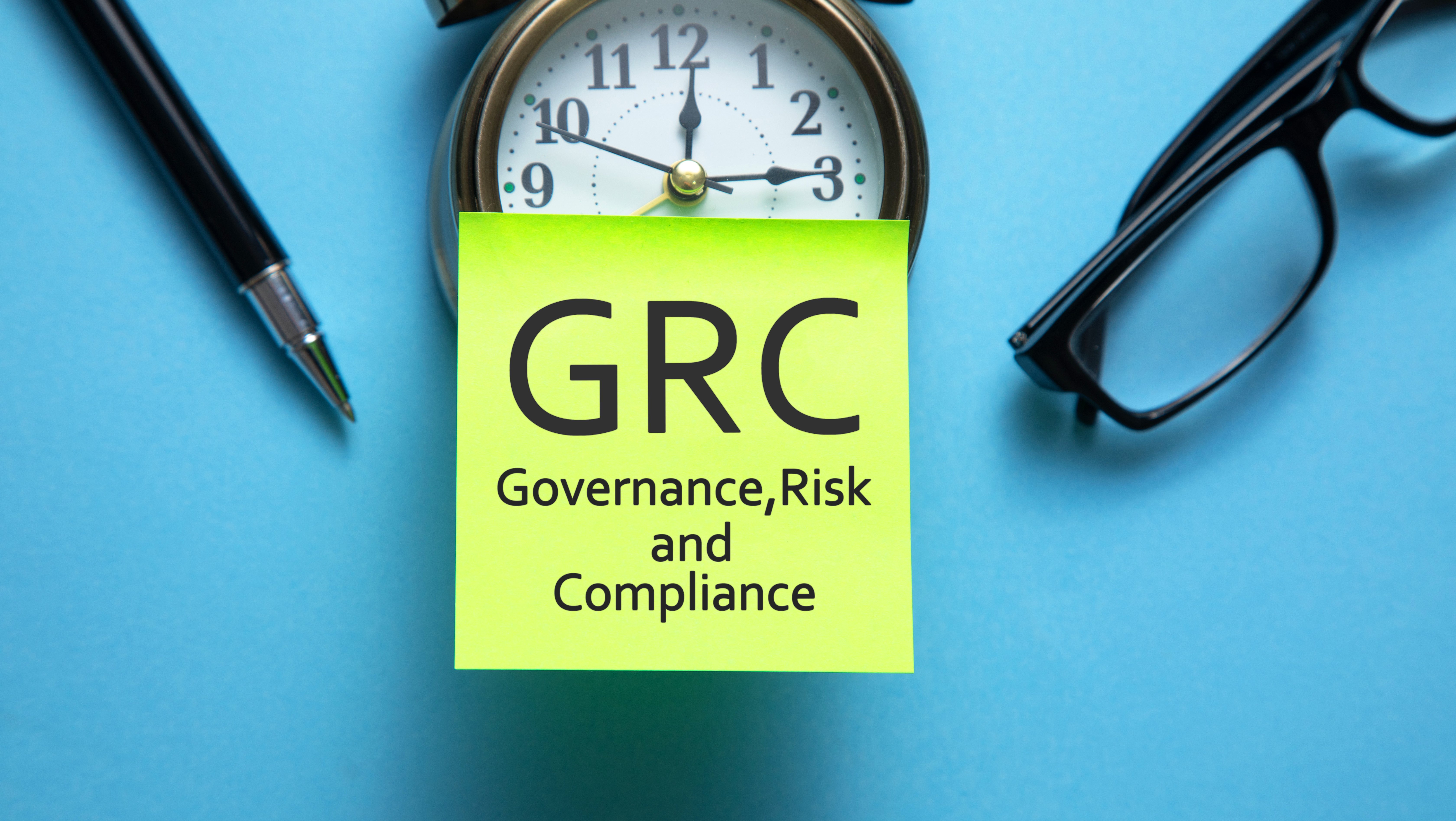 ¿Qué es la gobernanza, riesgo y compliance (GRC)?